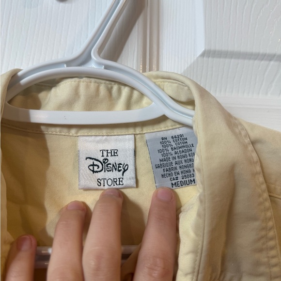 1990s Winnih the Pooh Button up Yellow shirt Vintage Disney Walt Disney Store - Picture 4 of 5